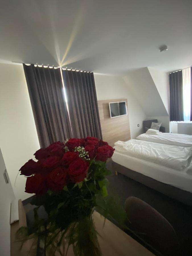 Hotel Prinz Albrecht Neuzelle Buitenkant foto