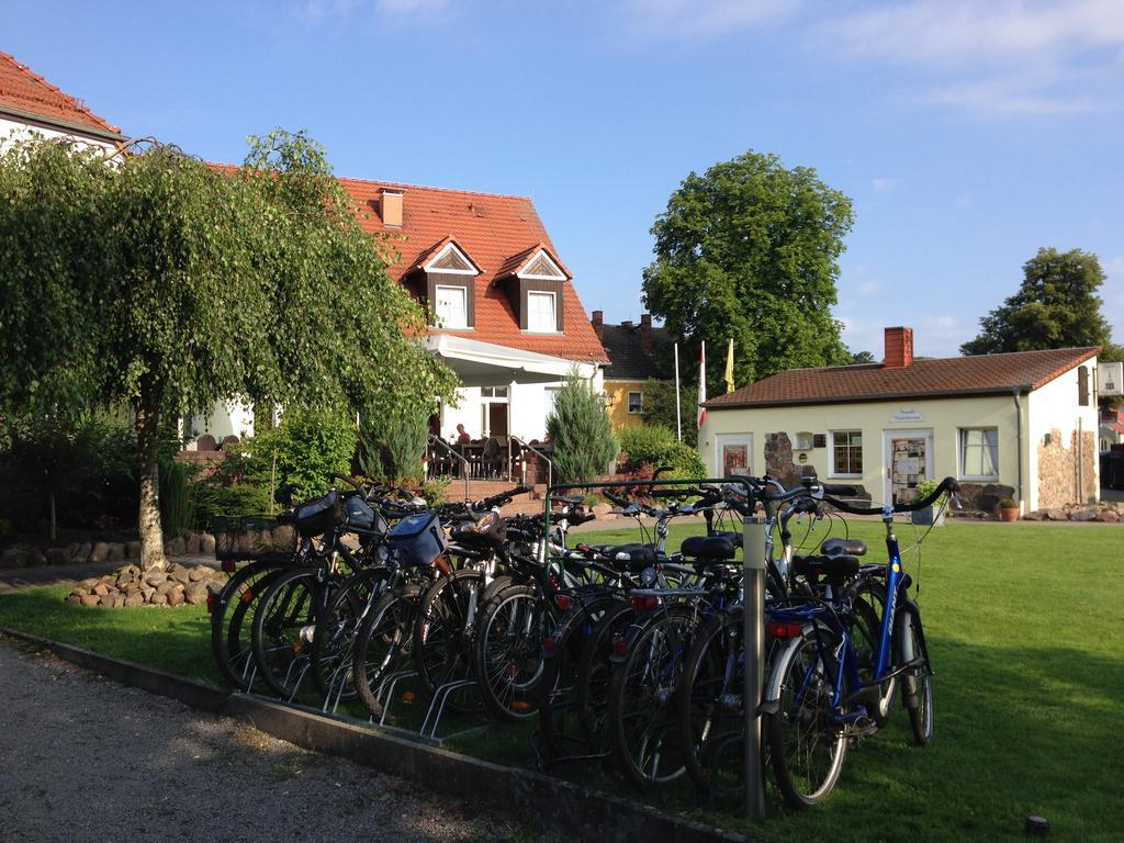 Hotel Prinz Albrecht Neuzelle Buitenkant foto