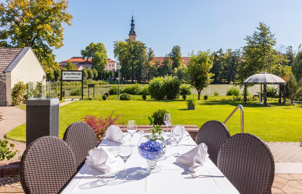 Hotel Prinz Albrecht Neuzelle Buitenkant foto