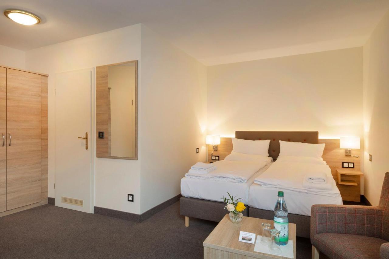 Hotel Prinz Albrecht Neuzelle Buitenkant foto